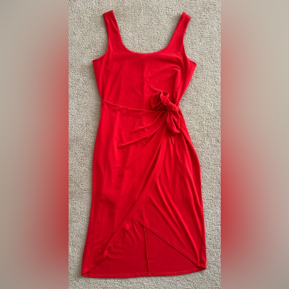 Women's Express Vibrant Red Wrap Scoop Neck Midi Tulip Hem Dress Medium 10 12